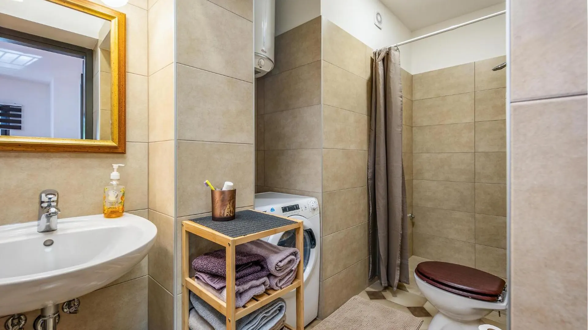 Gorgeous Apartment In Lovran With Wifi